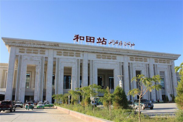 西安到和田物流专线公司/2025